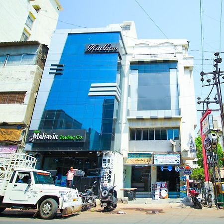 Hotel Upasana Rajkot Ngoại thất bức ảnh