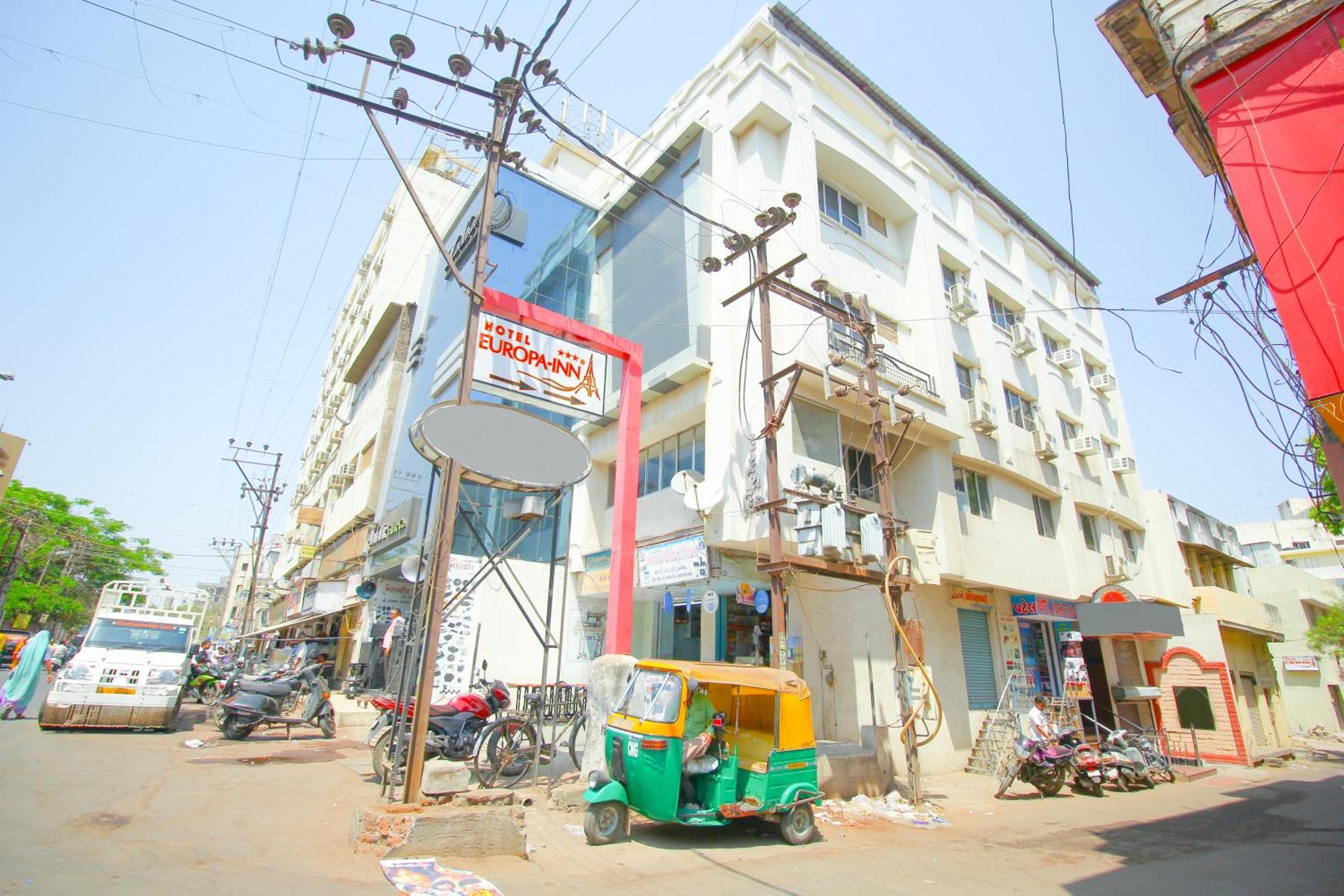 Hotel Upasana Rajkot Ngoại thất bức ảnh