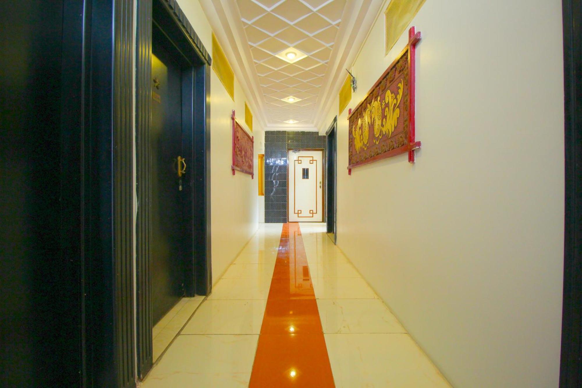 Hotel Upasana Rajkot Ngoại thất bức ảnh